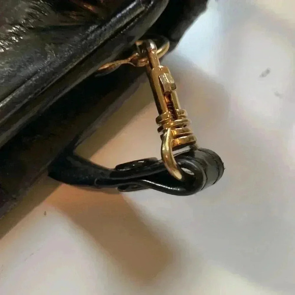 Source Unknown, 100% eel skin, black bag in  very good used condition - Picture 3 of 10